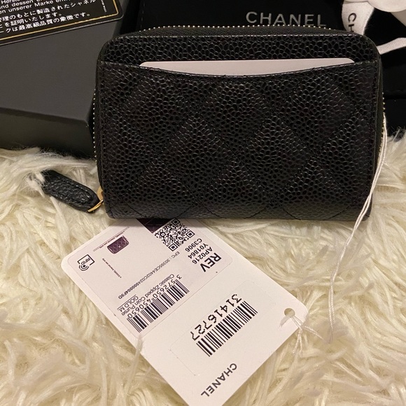 Chanel Classic Zipped Coin Purse - Picture 5 of 16
